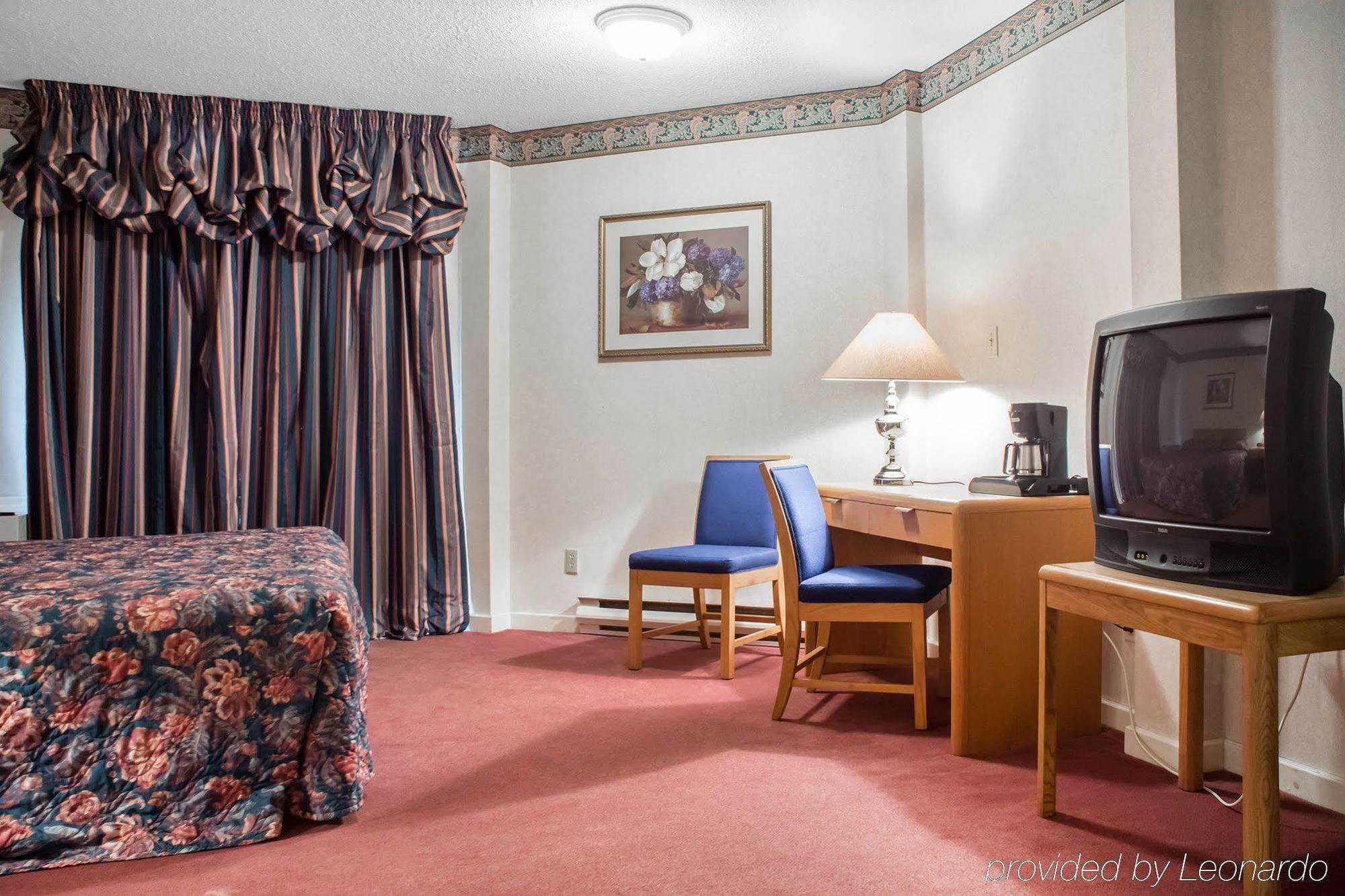 Econo Lodge By The Falls Ниагара-Фолс Экстерьер фото